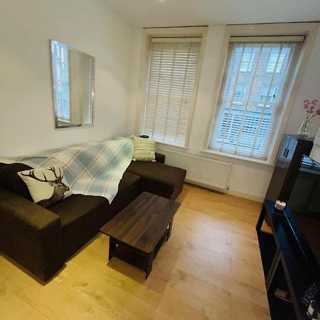 Amazing 2 Bedroom Apartment Londres Extérieur photo